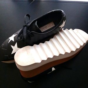Stella McCartney Elyse platform shoe